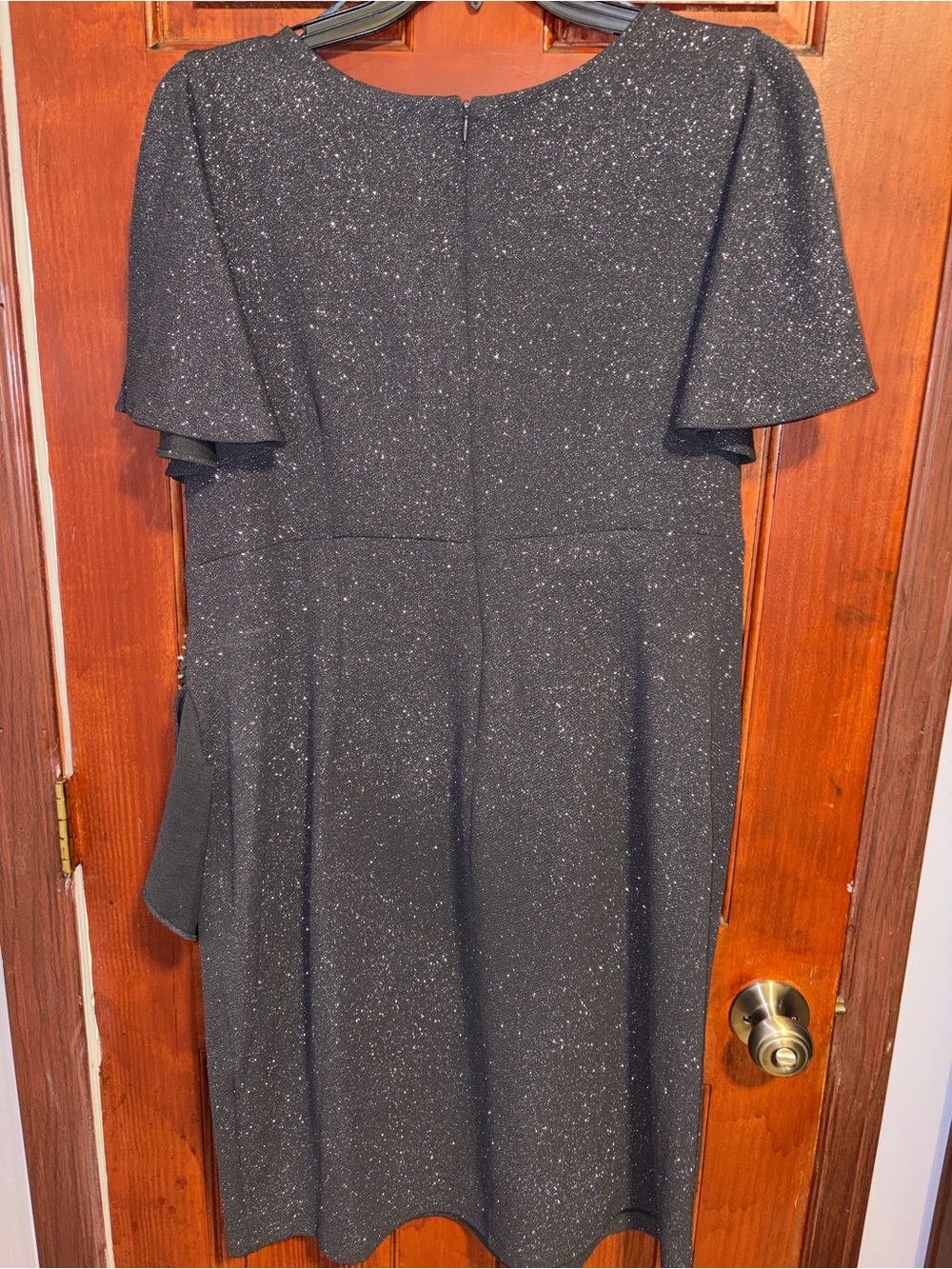 Dress - Picture 4 of 5